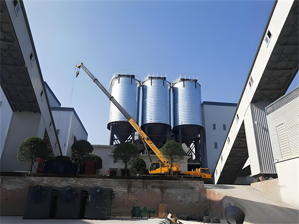 临高钢板仓,大型钢板仓储存水泥流程详解